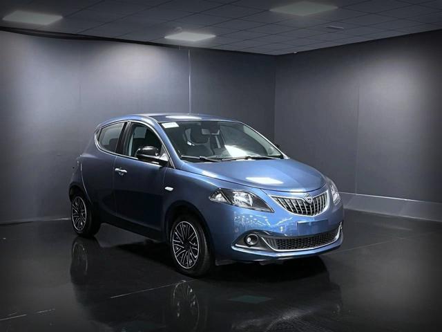 LANCIA Ypsilon 1.0 FireFly 5 porte S&S Hybrid Ecochic Silver