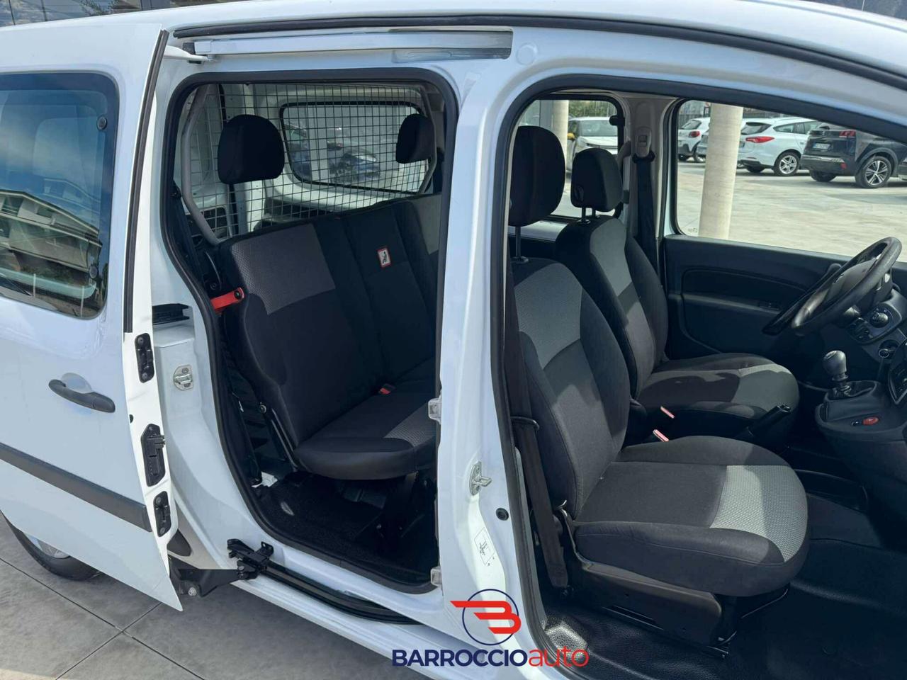 Renault Kangoo Blue dCi 115CV Express Maxi Combi Ice