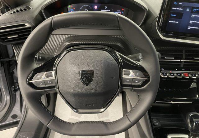 PEUGEOT 2008 1.2 PureTech 100 CV Allure