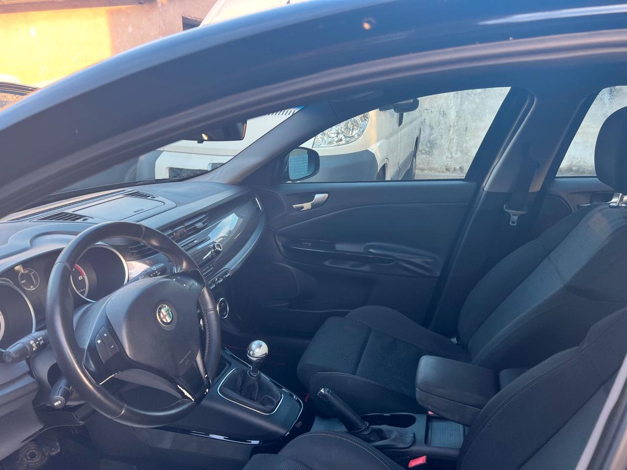 Alfa Romeo Giulietta 1.6 JTDm-2 105 CV GARANZIA