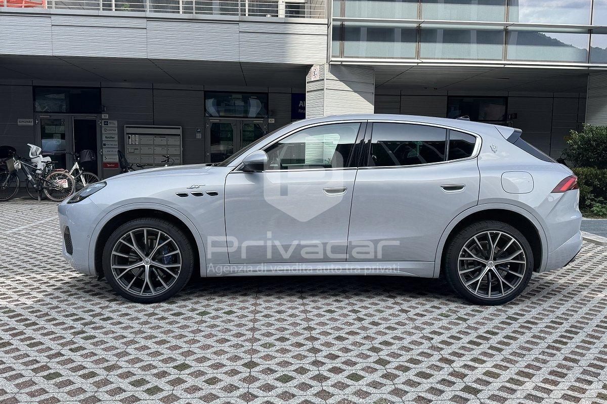 MASERATI Grecale MHEV 300 CV AWD GT