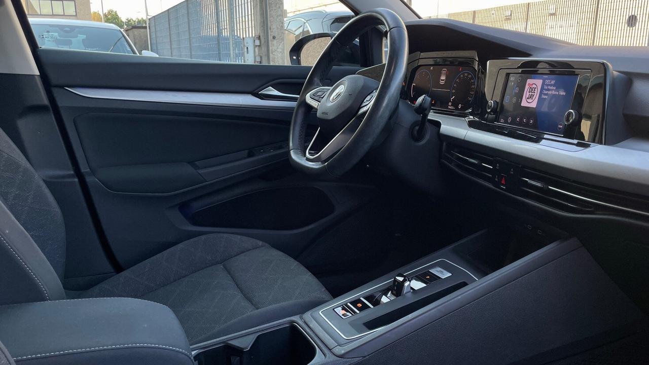 VOLKSWAGEN GOLF 2.0 STYLE TDI SCR DSG 116CV - FULL LED, VIRTUAL COCKPIT, NEOPATETATI