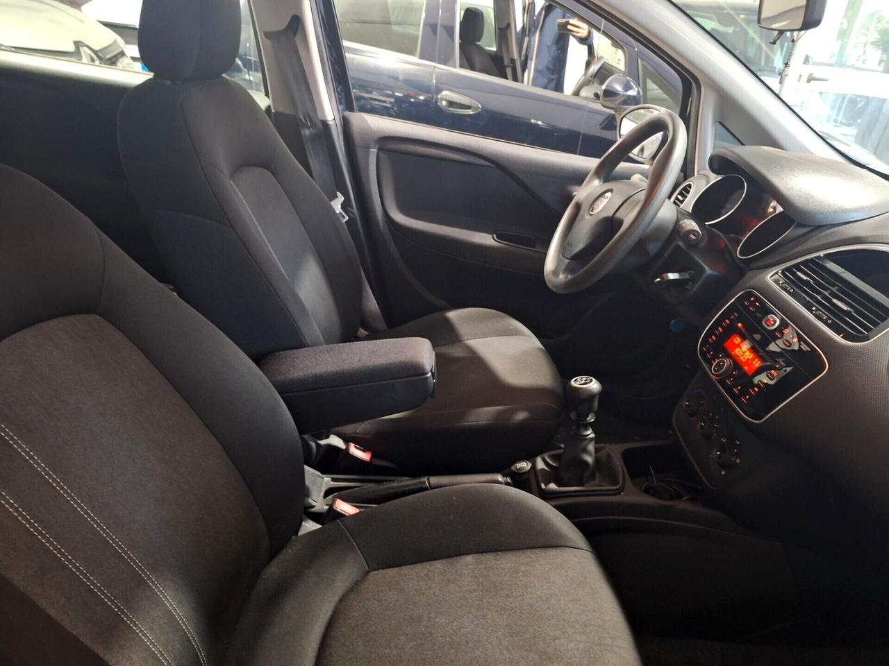 Fiat Punto 1.4 Natural Power 77CV Lounge 2016