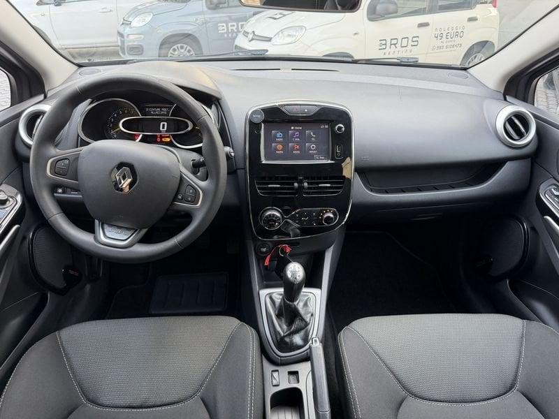 Renault Clio Clio 5p 1.2 Costume National DUEL 75cv FULL OPTIONAL