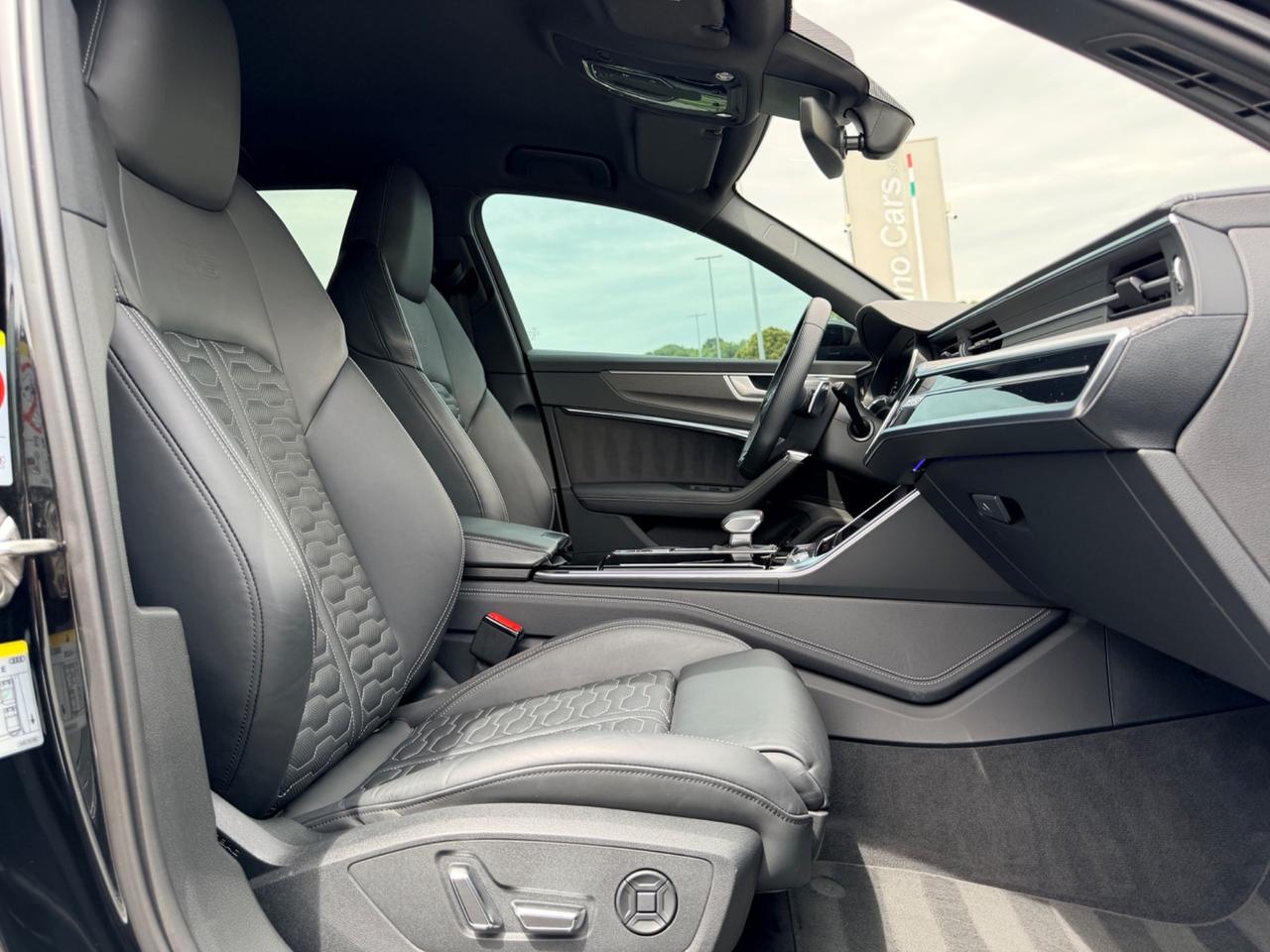 Audi RS6 RS 6 Avant 4.0 TFSI V8 quattro tiptronic Performance