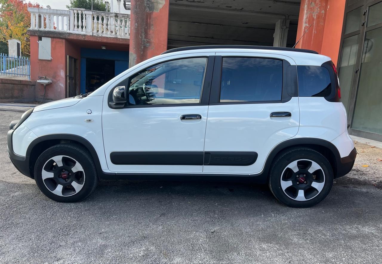 Fiat Panda 1.2 Cross Waze -solo Km 22165-