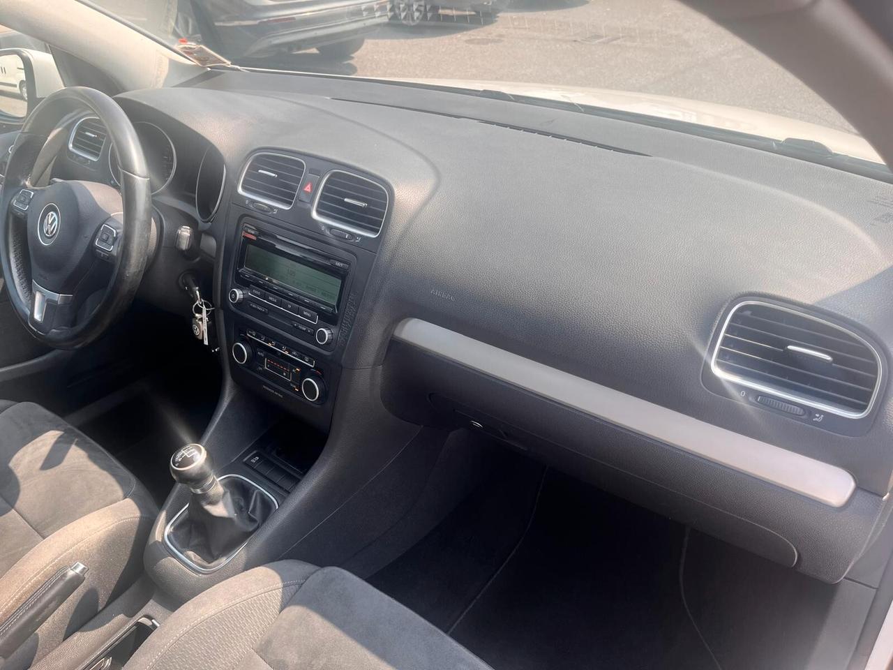 Volkswagen Golf 1.6 TDI DPF 5p.