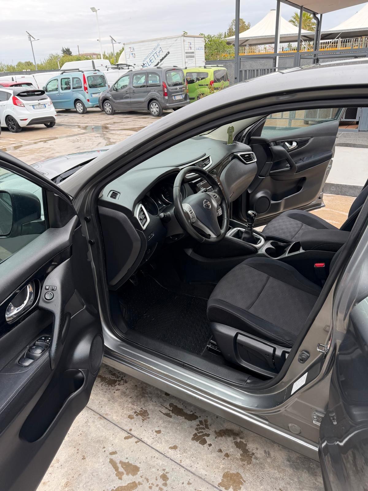 NISSAN QASHQAI 1.5 dCi Tekna 2015