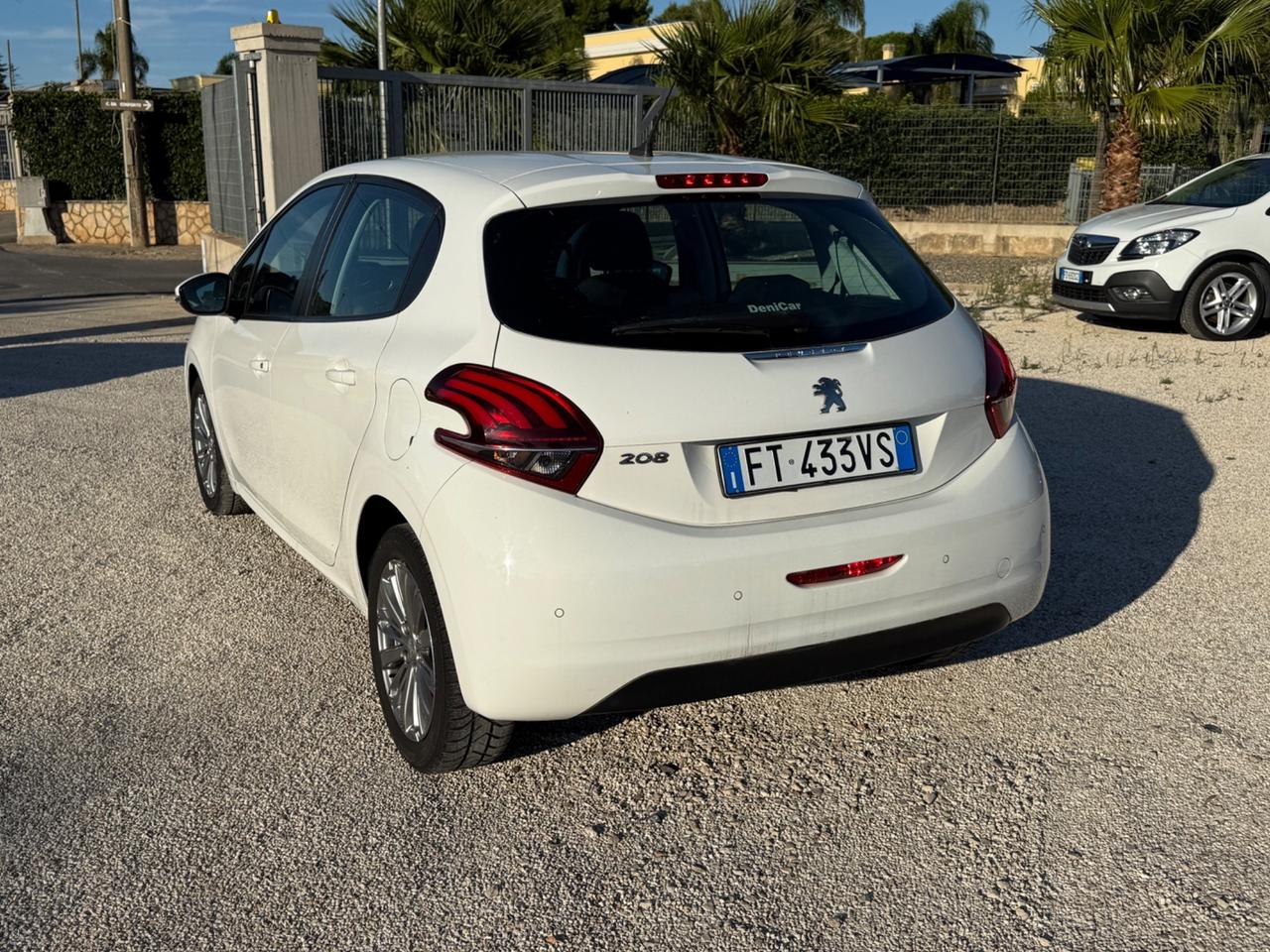 Peugeot 208 BlueHDi 100 S&S 5 porte Allure