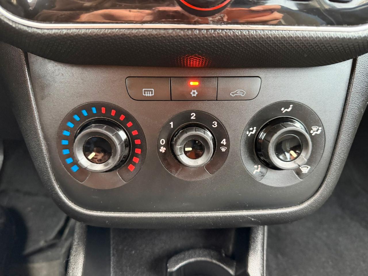 Fiat Punto Evo 1.4 Benzina Metano EURO 5B