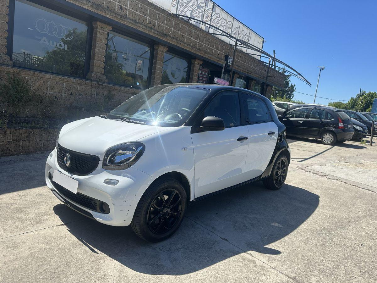 SMART Forfour 60 1.0 Black Passion