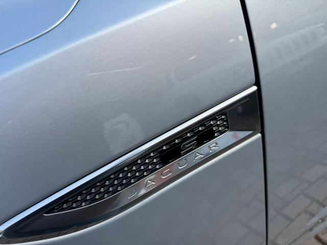 JAGUAR E-Pace 2.0D 150 CV AWD aut. R-Dynamic S