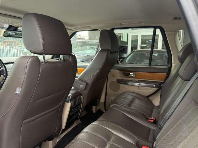 Land Rover Range Rover Sport 3.0 tdV6 HSE auto