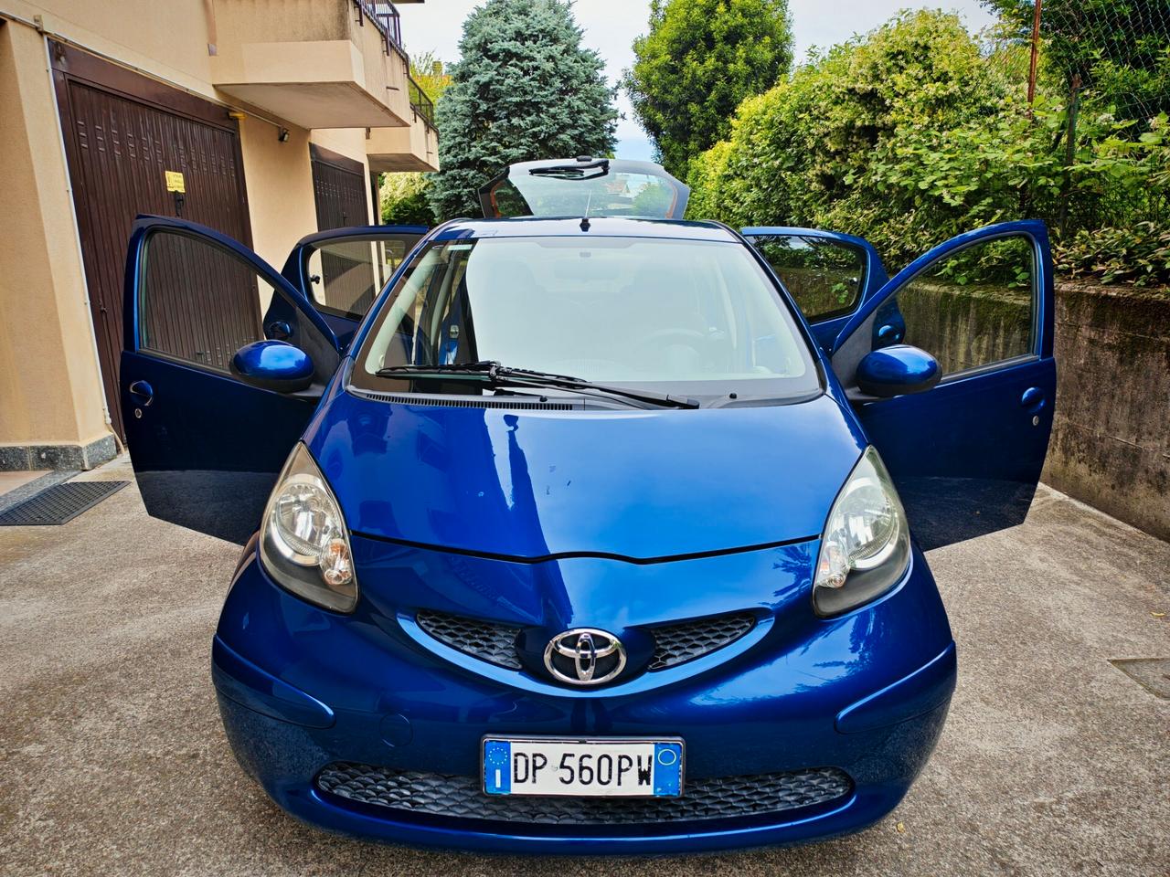 Toyota Aygo 1.0 BENZINA 68cv / AUTOMATICA