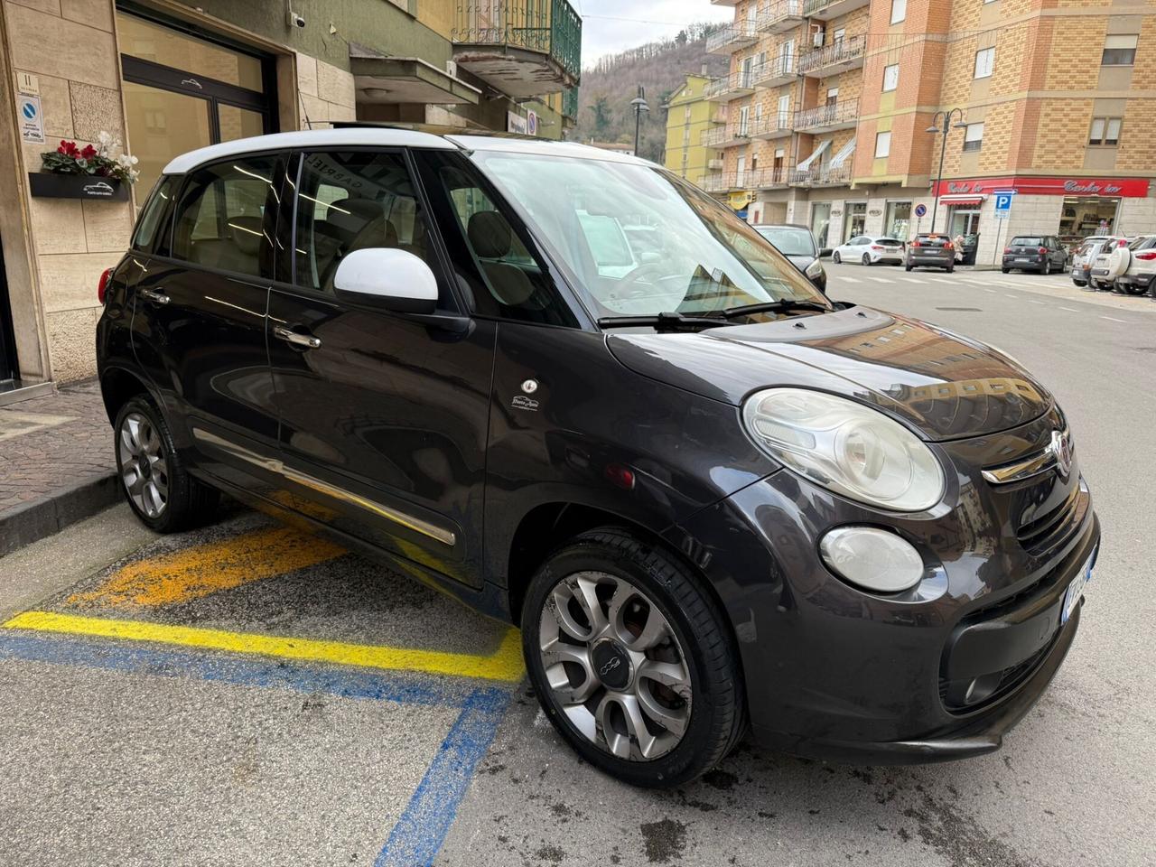 Fiat 500L 0.9 Natural Power Panoramic Edition