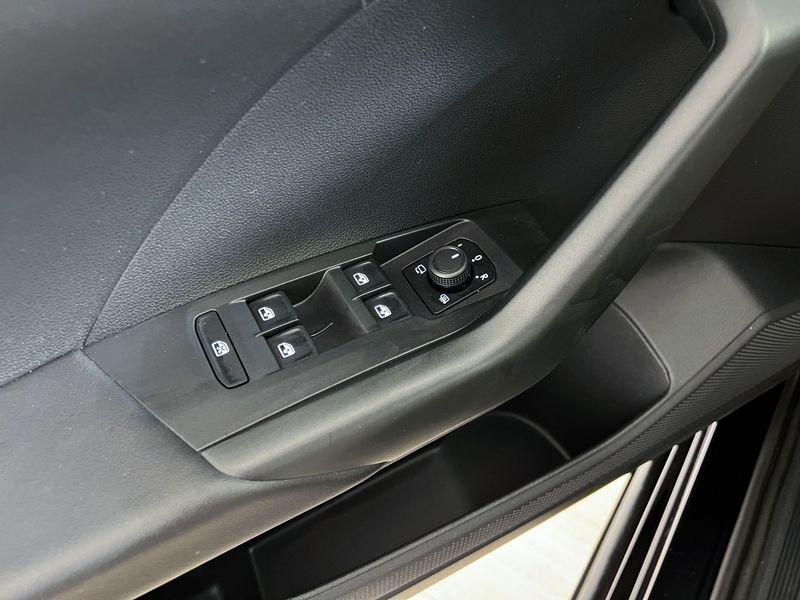 Volkswagen T-Cross 1.0 TSI Style