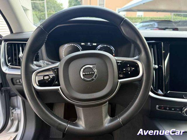 VOLVO V60 Cross Country 2.0 b4 Business Pro awd CERCHI 20' TELECAMERA POST