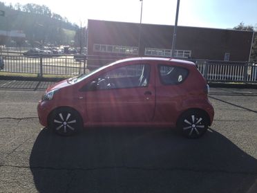 Toyota Aygo 1.0 12V VVT-i 3 porte Sol