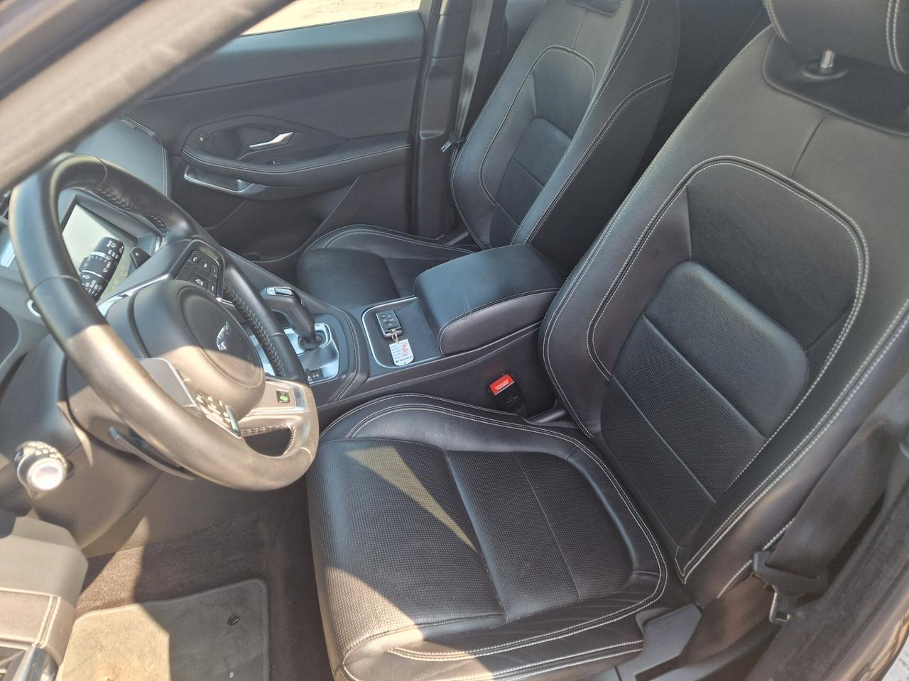 Jaguar E-Pace 2.0D 150 CV AWD R-Dynamic S