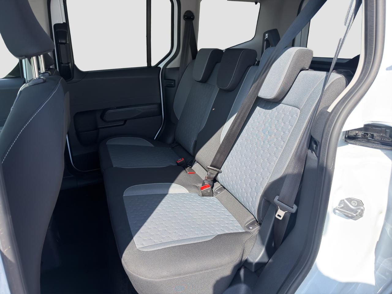 FORD Tourneo Courier 2ªs Tourneo Courier 1.0 EcoBoost Powershift Titanium