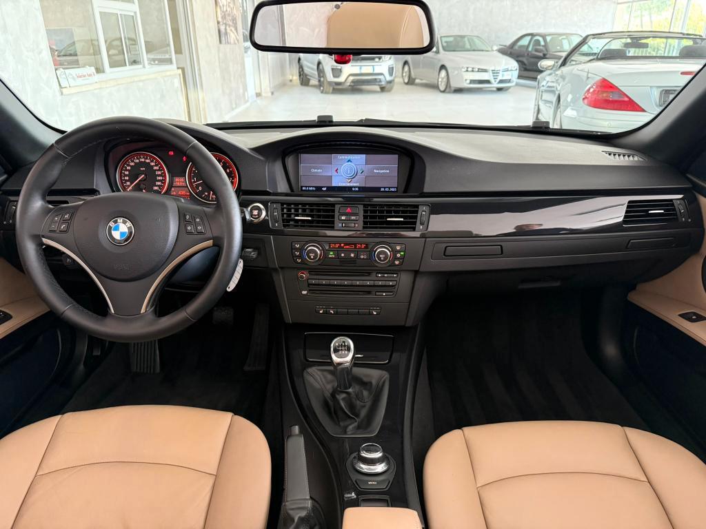 BMW 335 i cat Cabrio Futura - CAMBIO MANUALE -