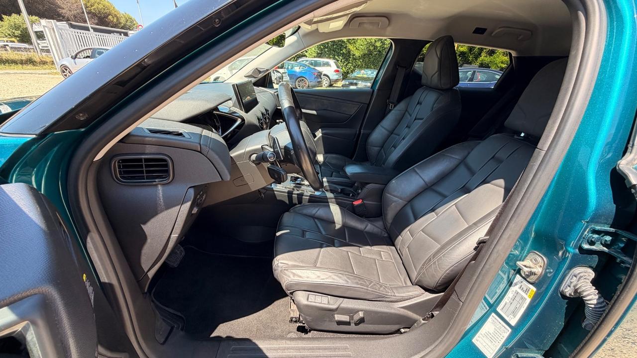 Ds DS3 3 Crossback PureTech 130 aut. So Chic