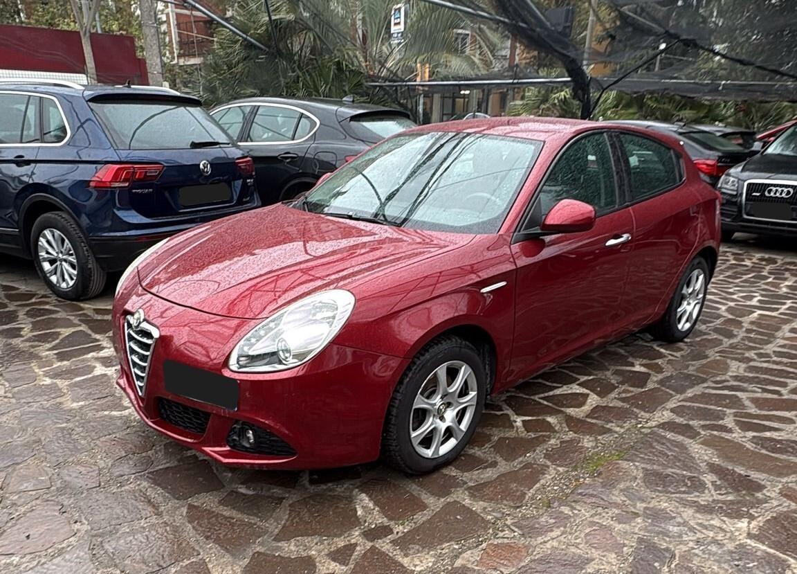 Alfa Romeo Giulietta 2.0 JTDm-2 140 CV Distinctive