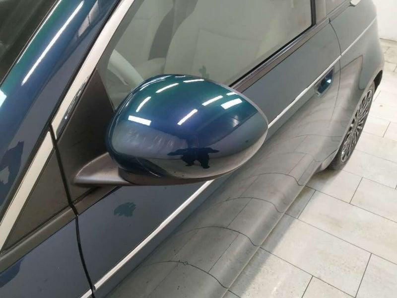 FIAT 500 500e 42 kWh La Prima