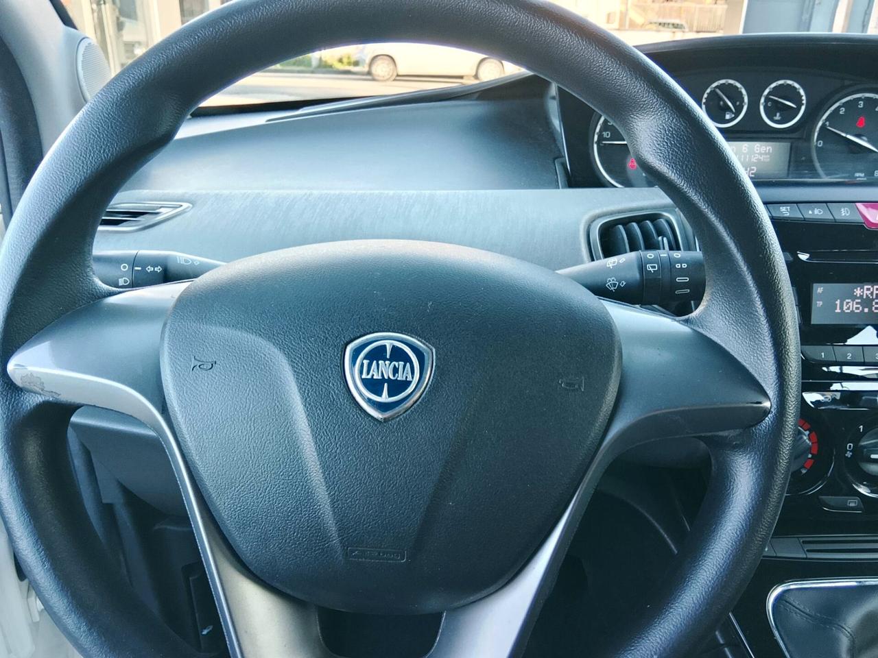 Lancia Ypsilon 1.2 EURO 6 110K KM