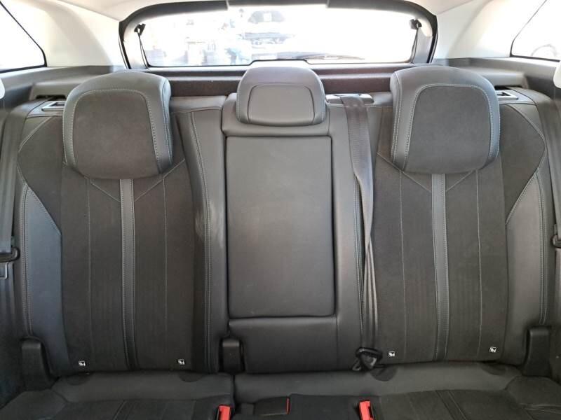 Peugeot 3008 BlueHDi 130 S&S Crossway