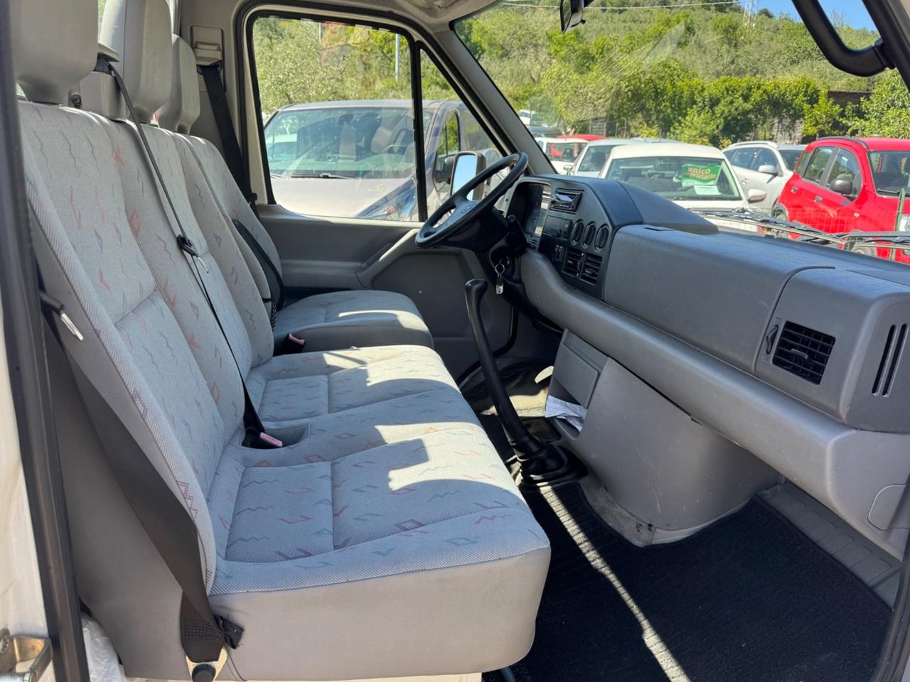 Volkswagen LT LT46 2.5 TDI (109 CV)
