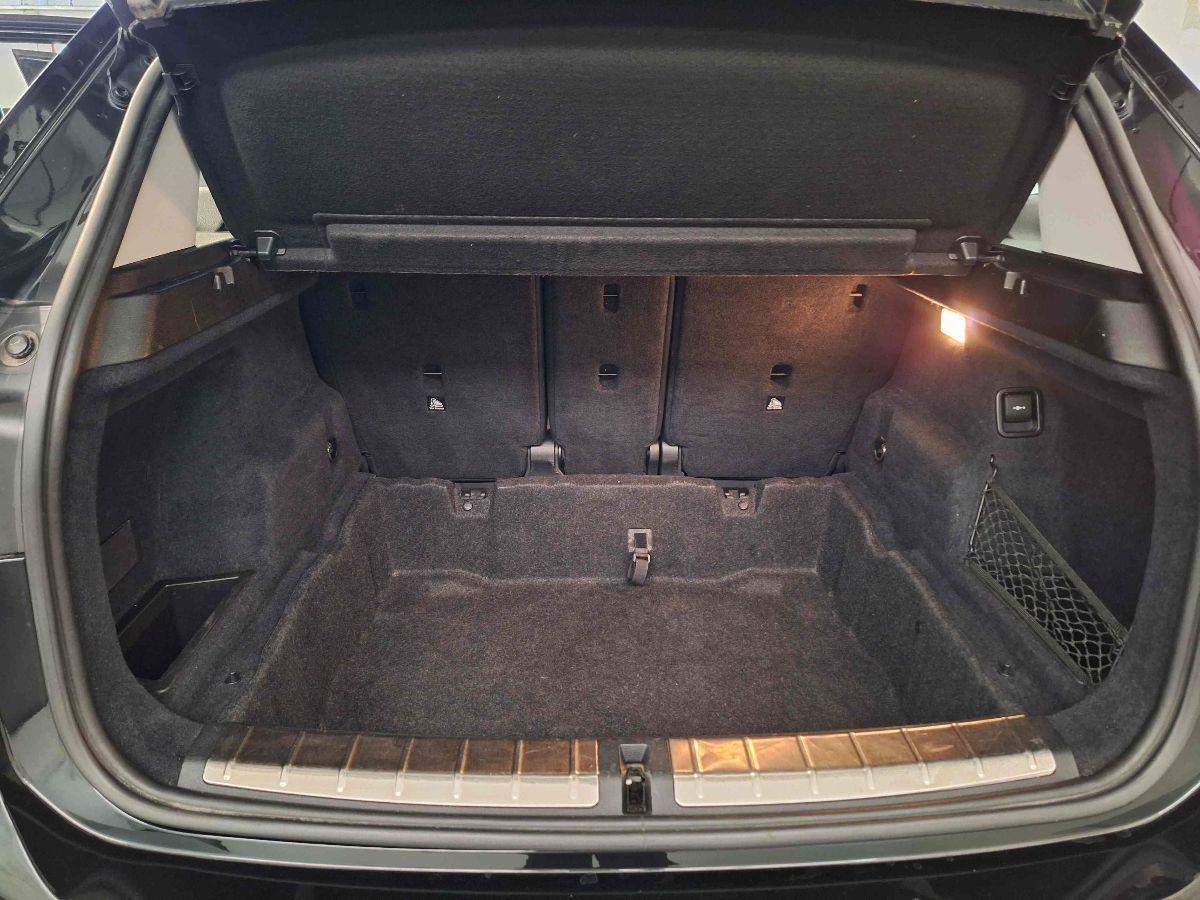 BMW X1 sDrive18d Business - AUTOMATICA + PAD - TAGLIANDATA - GARANZIA -