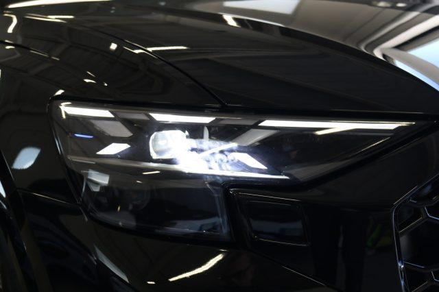 AUDI RS Q8 TFSI V8 quattro tiptronic Performance