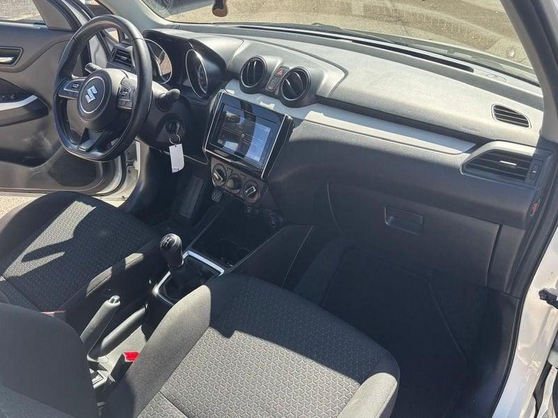 Suzuki Swift Swift 1.2 Hybrid CVT Top