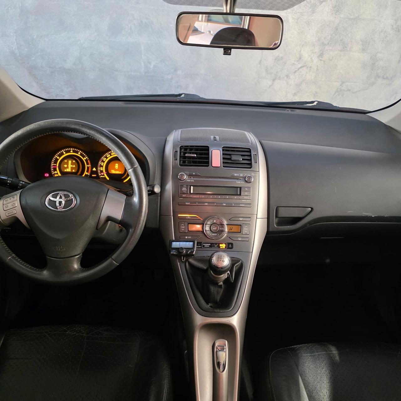 Toyota AURIS 1.6 BENZINA FRIZIONE NUOVA