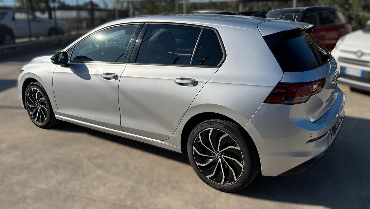 Volkswagen Golf 2.0 TDI 150 CV DSG SCR Style