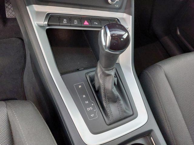 AUDI Q3 35 TDI S tronic Business KM 62000 Fatturabile