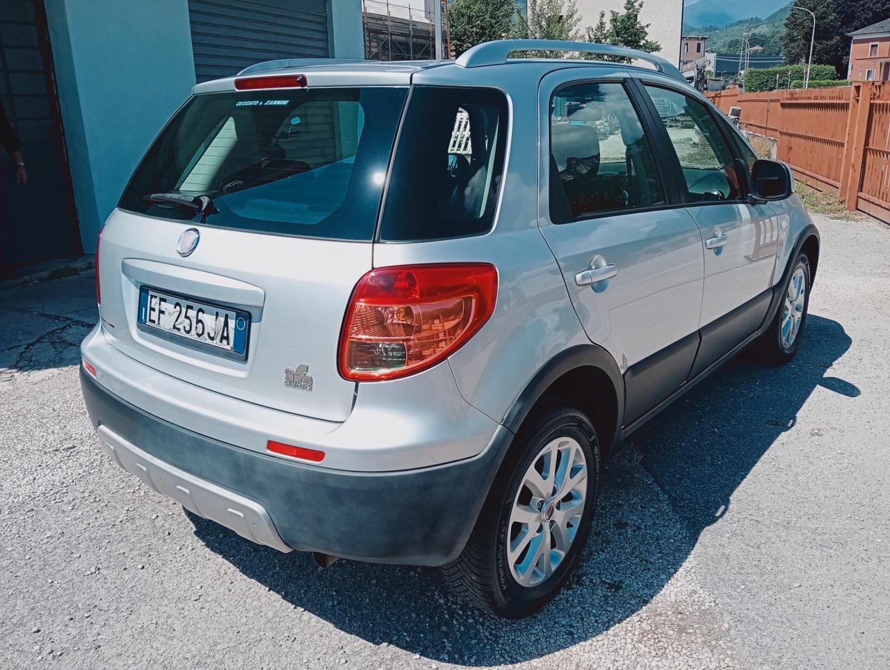 Fiat Sedici 2.0 MJT 16V DPF 4x4 Experience