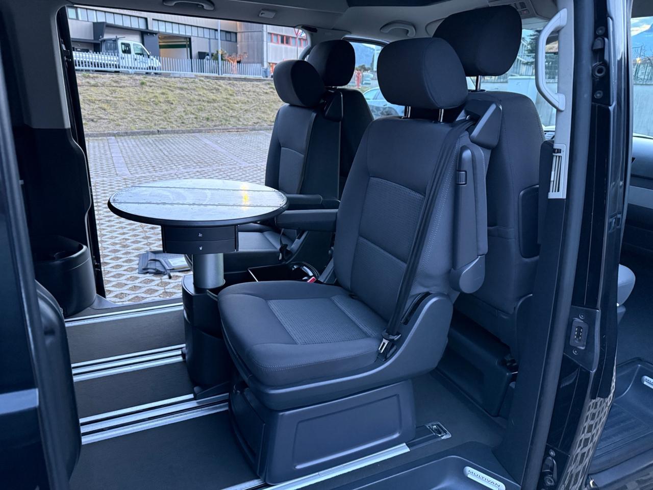 Multivan California Beach 2.5 TDI/130CV 7 posti manuale