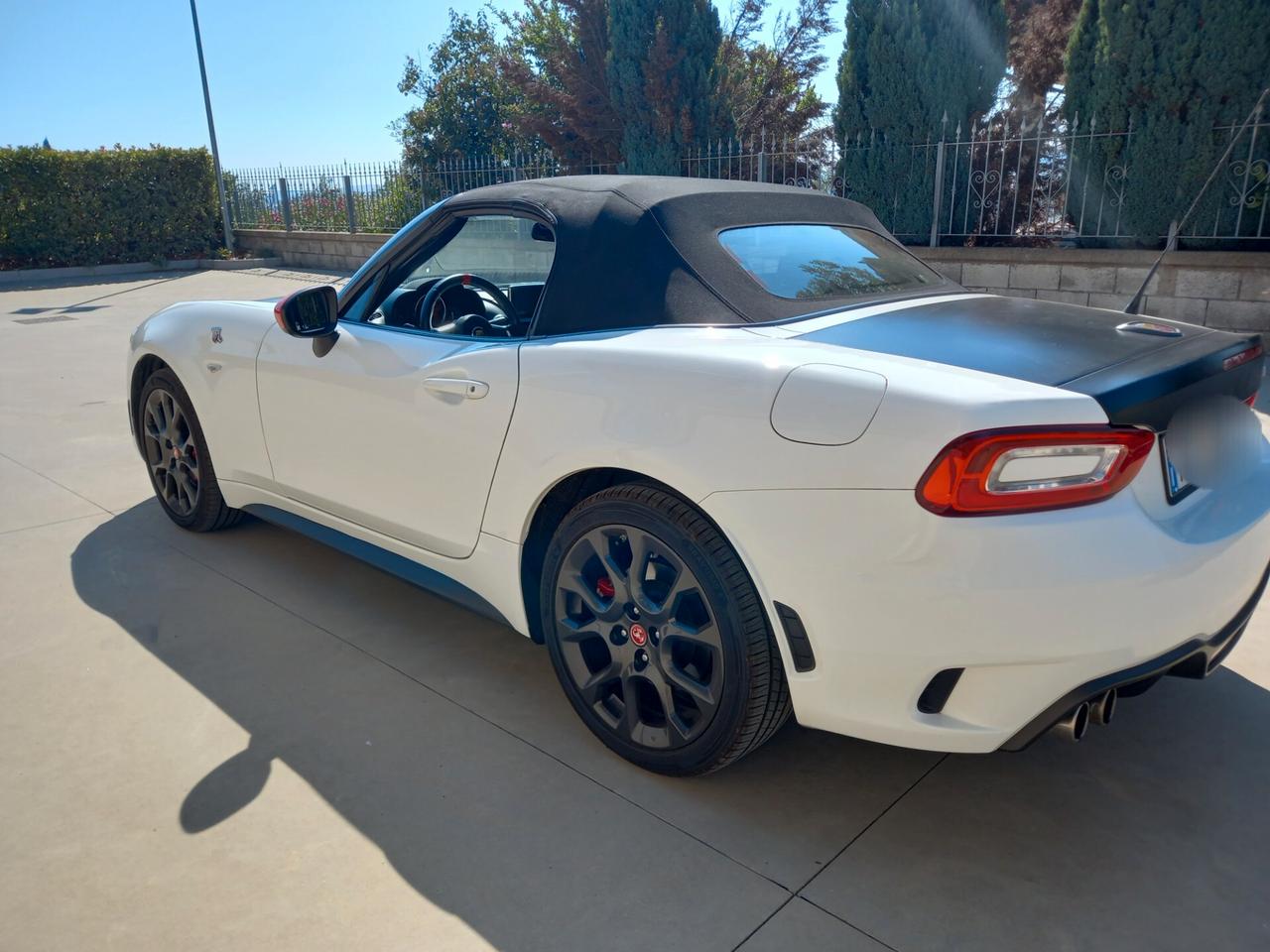 Abarth 124 Spider 1.4 Turbo MultiAir 170 CV