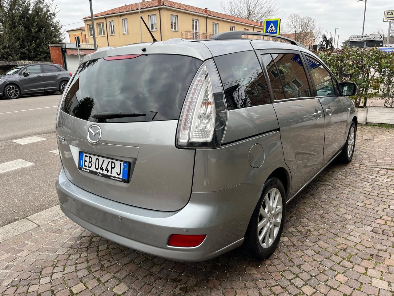 Mazda5 2.0 MZ-CD 16V 110CV Extra Style 7 POSTI