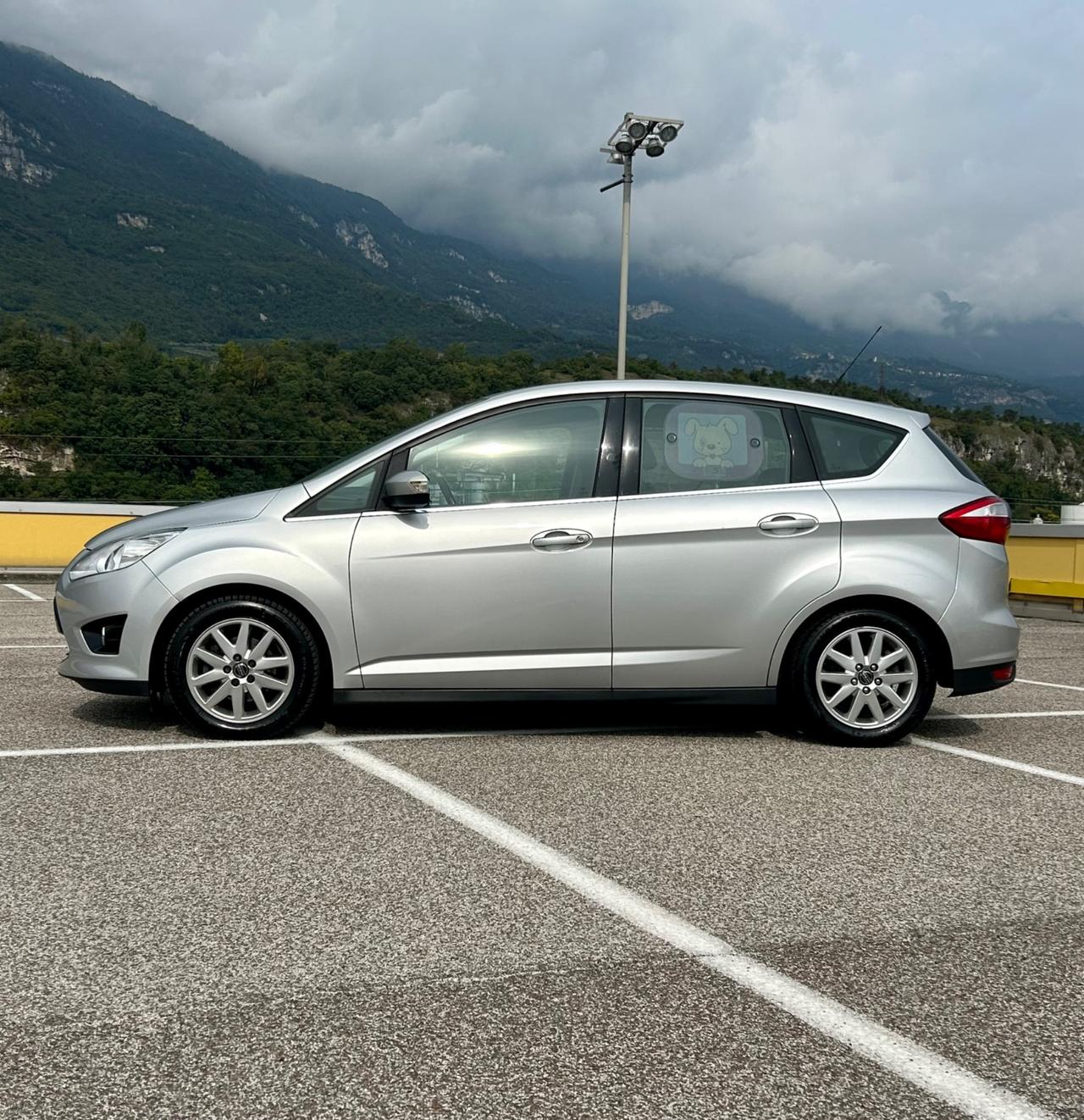 Ford C-Max Titanium Business Neopatentati 2015
