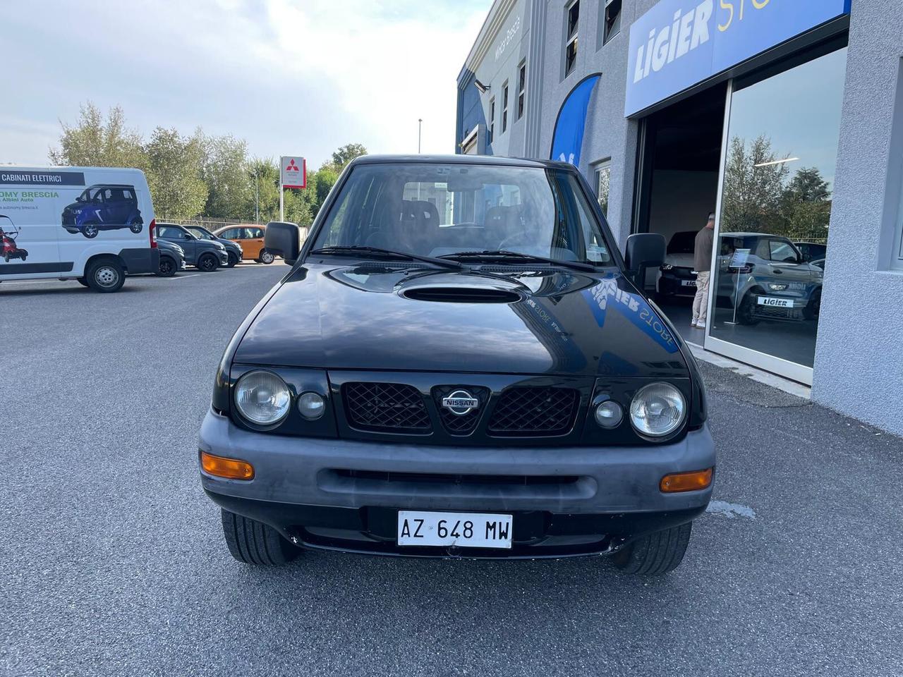 Nissan Terrano II 2.7 Tdi 3 porte SR Safari