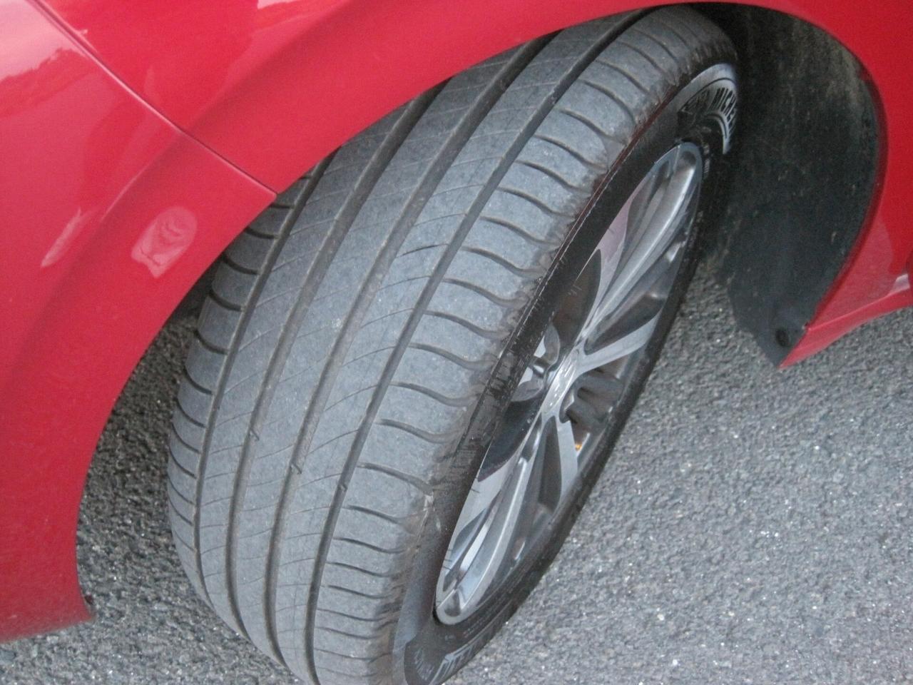 Peugeot 208 PureTech Turbo 110 EAT6 S&S 5 porte Allure