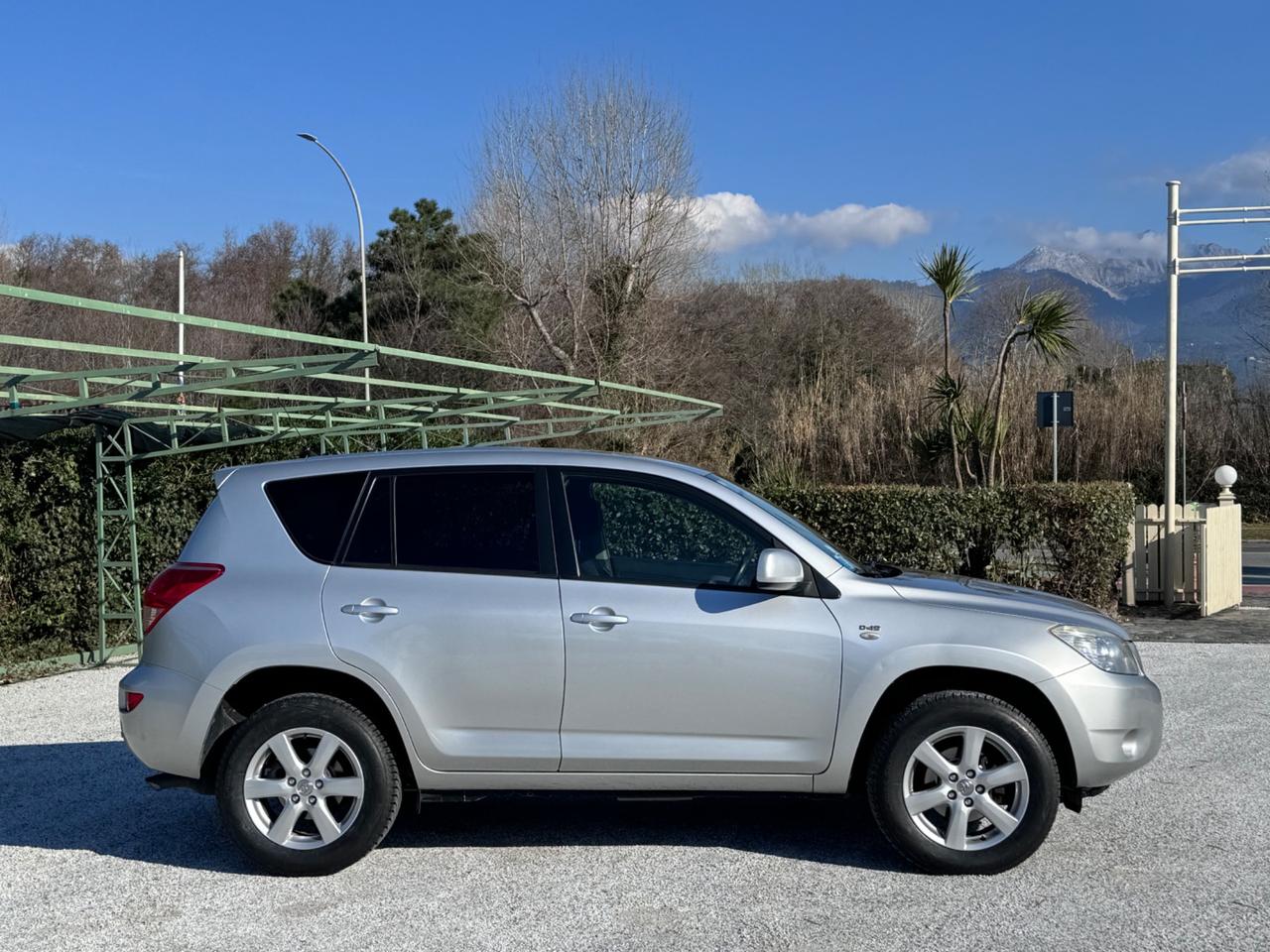 Toyota RAV 4 RAV4 2.2 D-4D 136 CV Luxury