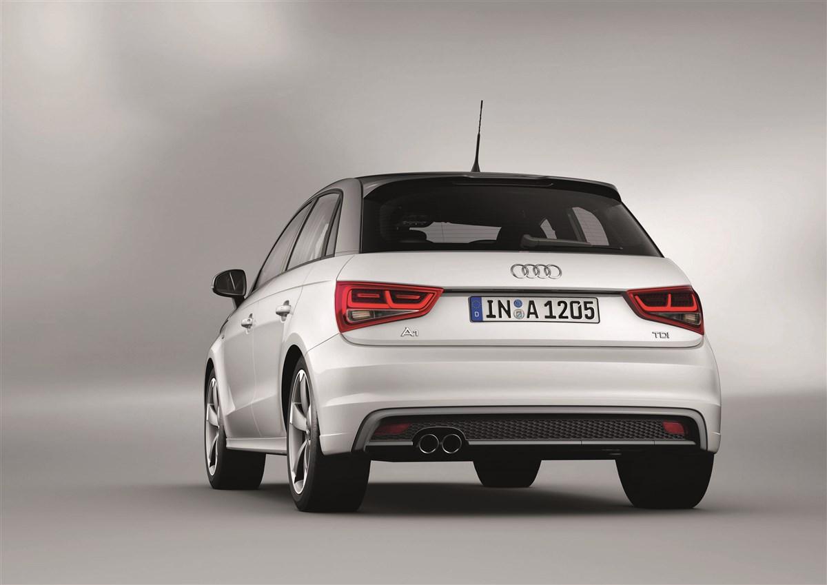 AUDI A1 I 2010 Sportback - A1 Sportback 1.6 tdi Attraction 90cv