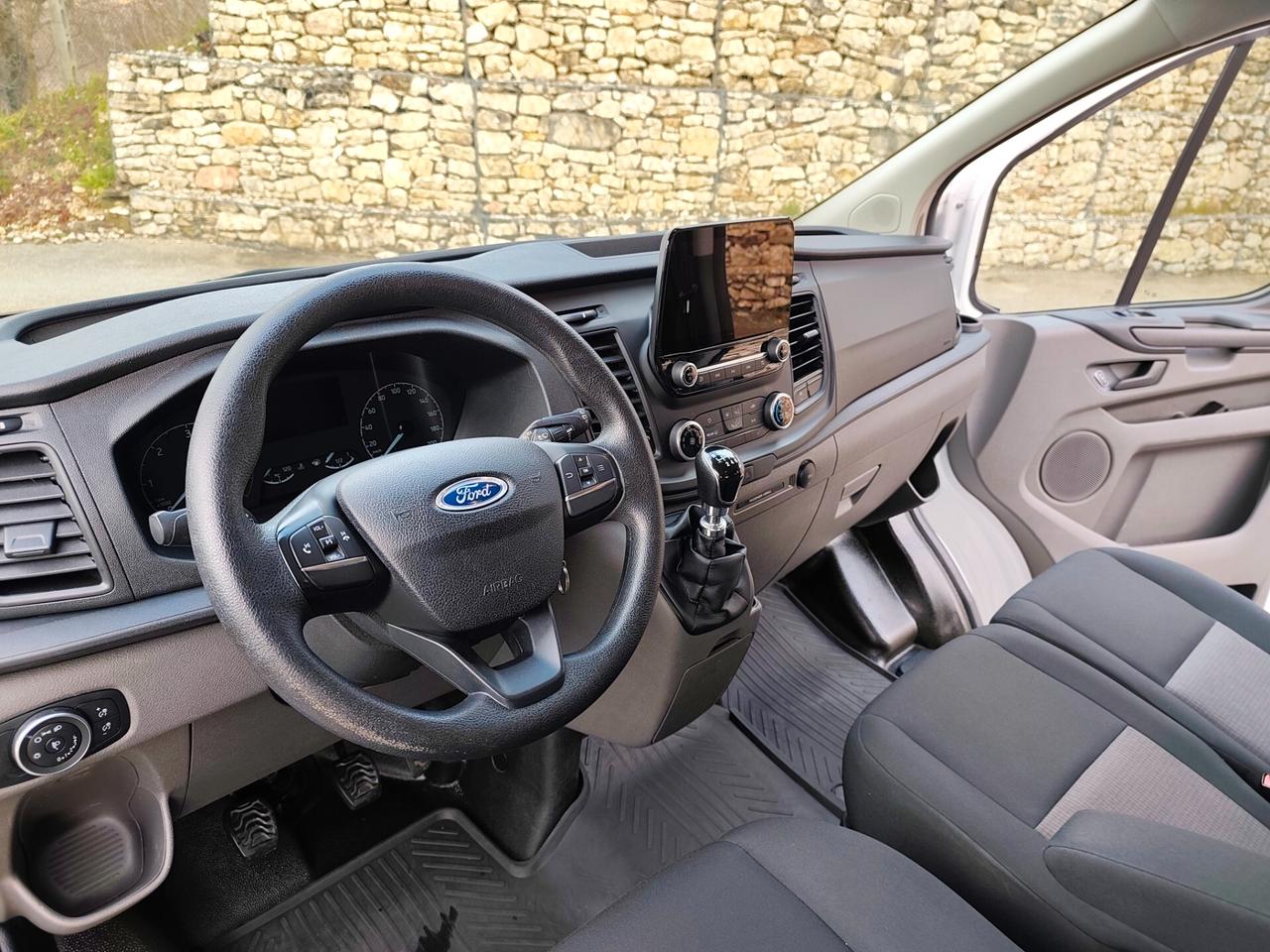 Ford Transit Custom 320 2.0 EcoBlue 130 L1 - H2, 9 Posti, Km Cert. Distribuzione OK! NAVI!