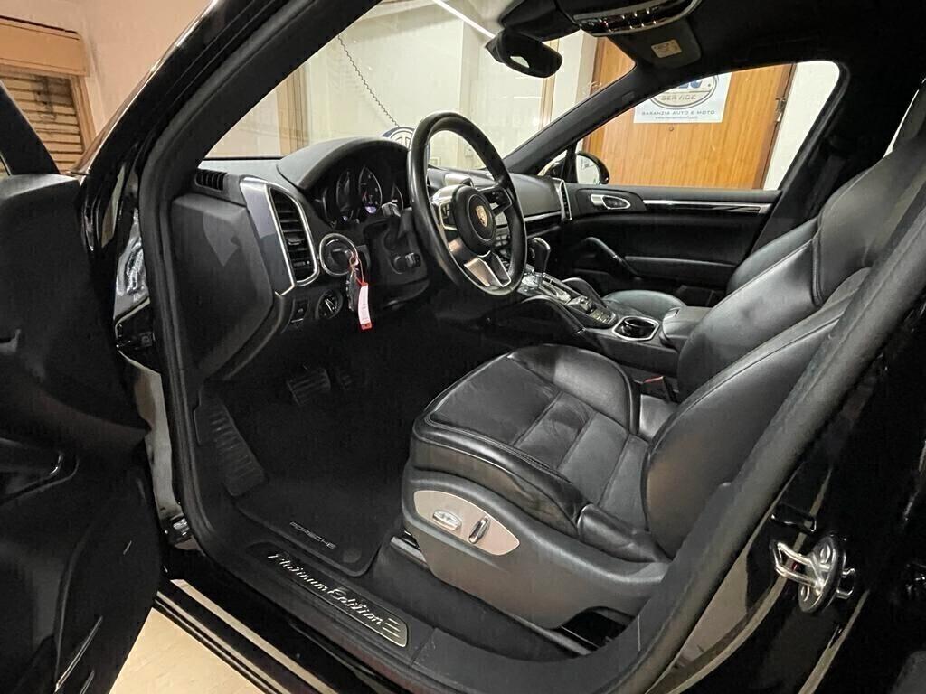 PORSCHE CAYENNE PLATINUM diesel 11/2018 km 90000