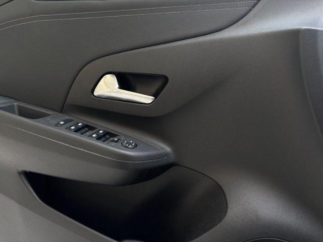 OPEL Corsa 1.2 Elegance anche per neo patentati da ?158,00 me