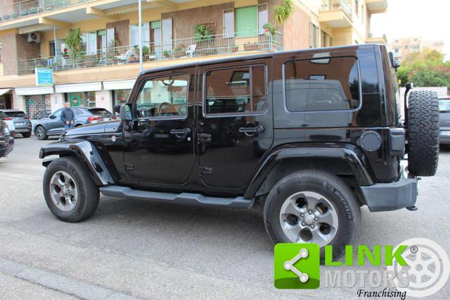 JEEP Wrangler Unlimited 3.6 V6 Sahara Auto con gancio traino